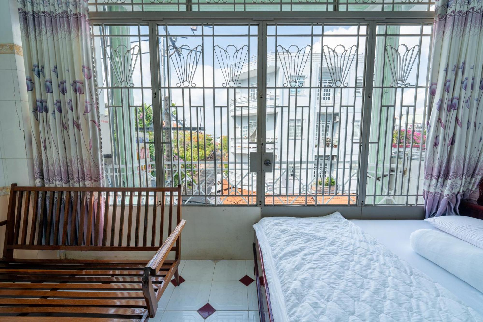 Thien Thanh Hotel Vĩnh Long Exterior foto